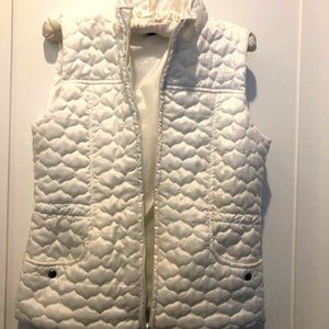 Lightweight puffer vest-size small